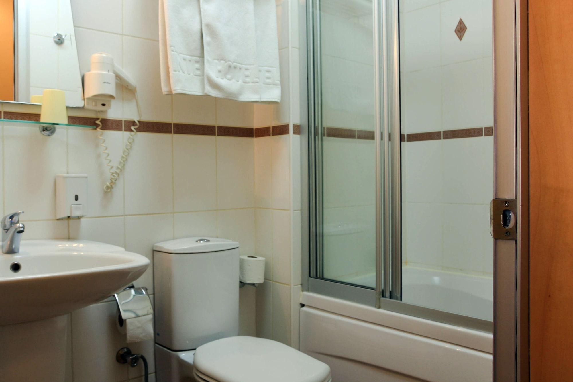Hotel Inter Istanbul Eksteriør billede